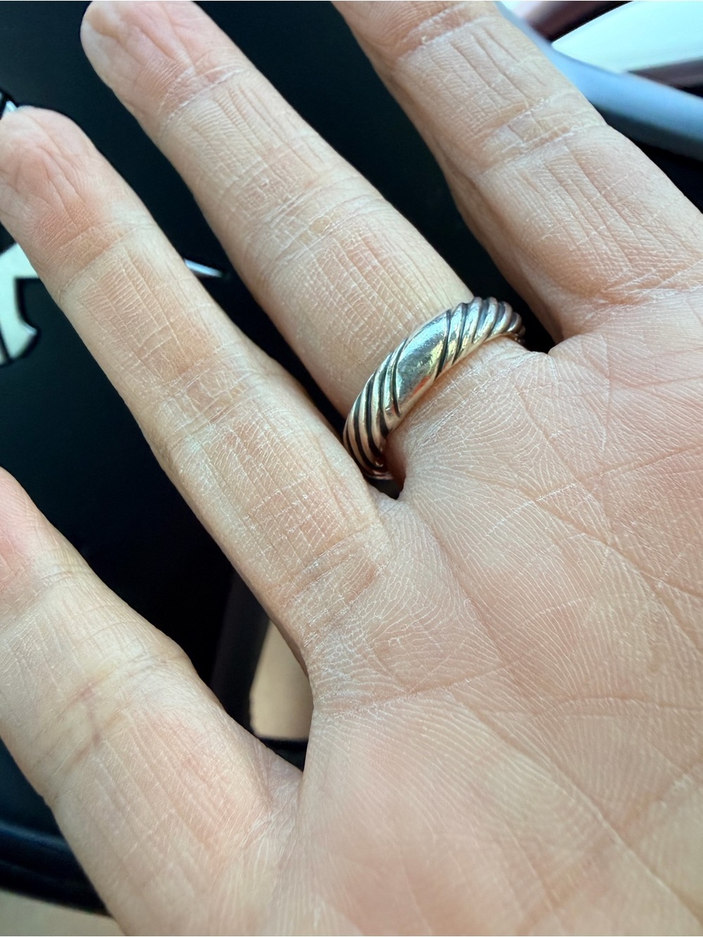 100% Authentic Rare David Yurman Two-Tone Twisted Cable Ring in Silver and Gold - Picture 7 of 16